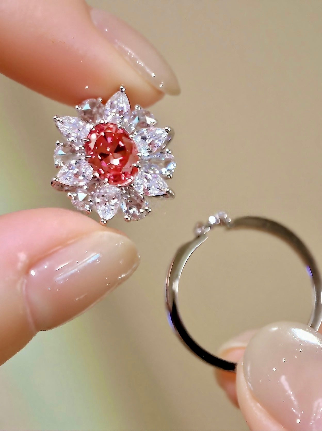 Convertible padparadscha sapphire and diamond ring pendant Dravena








