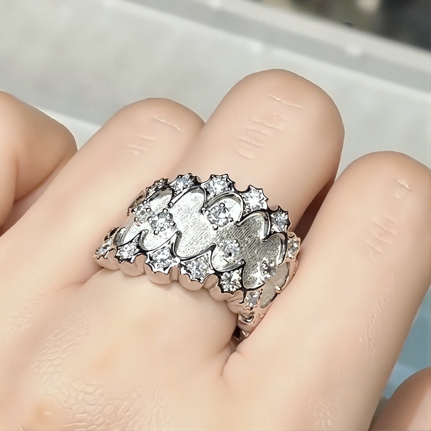 Chunky Cuban link ring with pavé diamonds

