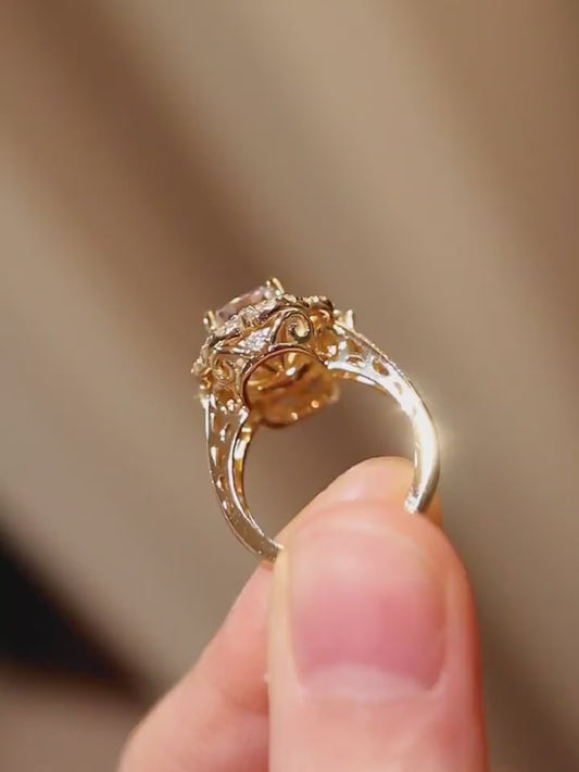 Elsinne Radiant Halo Diamond Ring