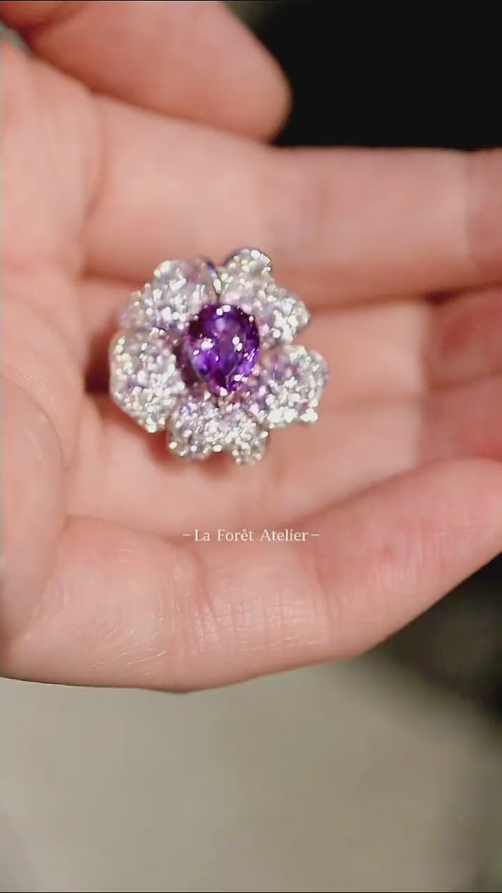 Amirelle Ring – Lab-Grown Lavender Sapphire & Diamond Blossom Ring